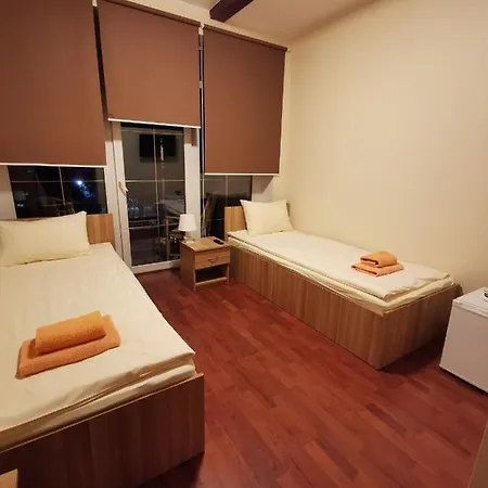 Homestay Noclegi Gemini Dom